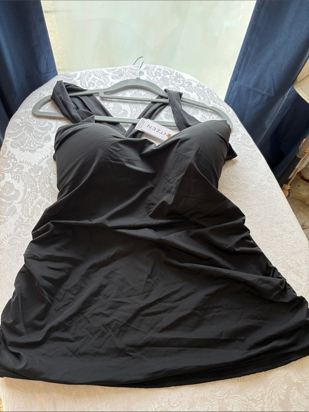 Jantzen Black Tankini Top with Supportive Straps